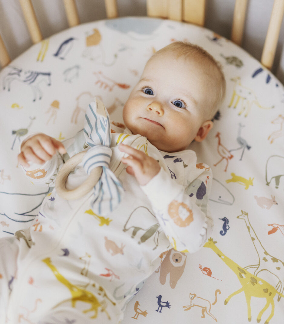 Stokke® Sleepi™ Mini Fitted Sheet Into the Wild by Pehr V3, Into the Wild, mainview